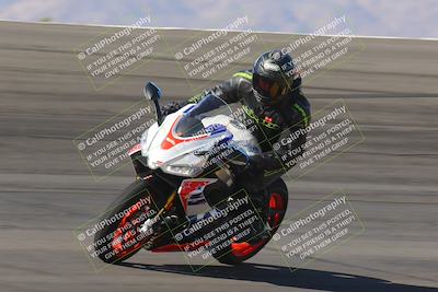 media/Nov-06-2023-Moto Forza (Mon) [[ce023d0744]]/4-Beginner Group/Session 2 (Bowl Tight Speed)/